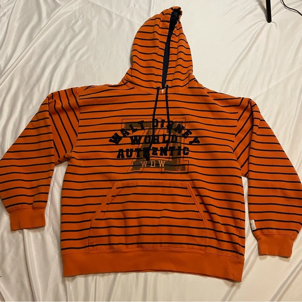 *SALE* Walt Disney World Adult hoodie size Medium - Picture 2 of 10